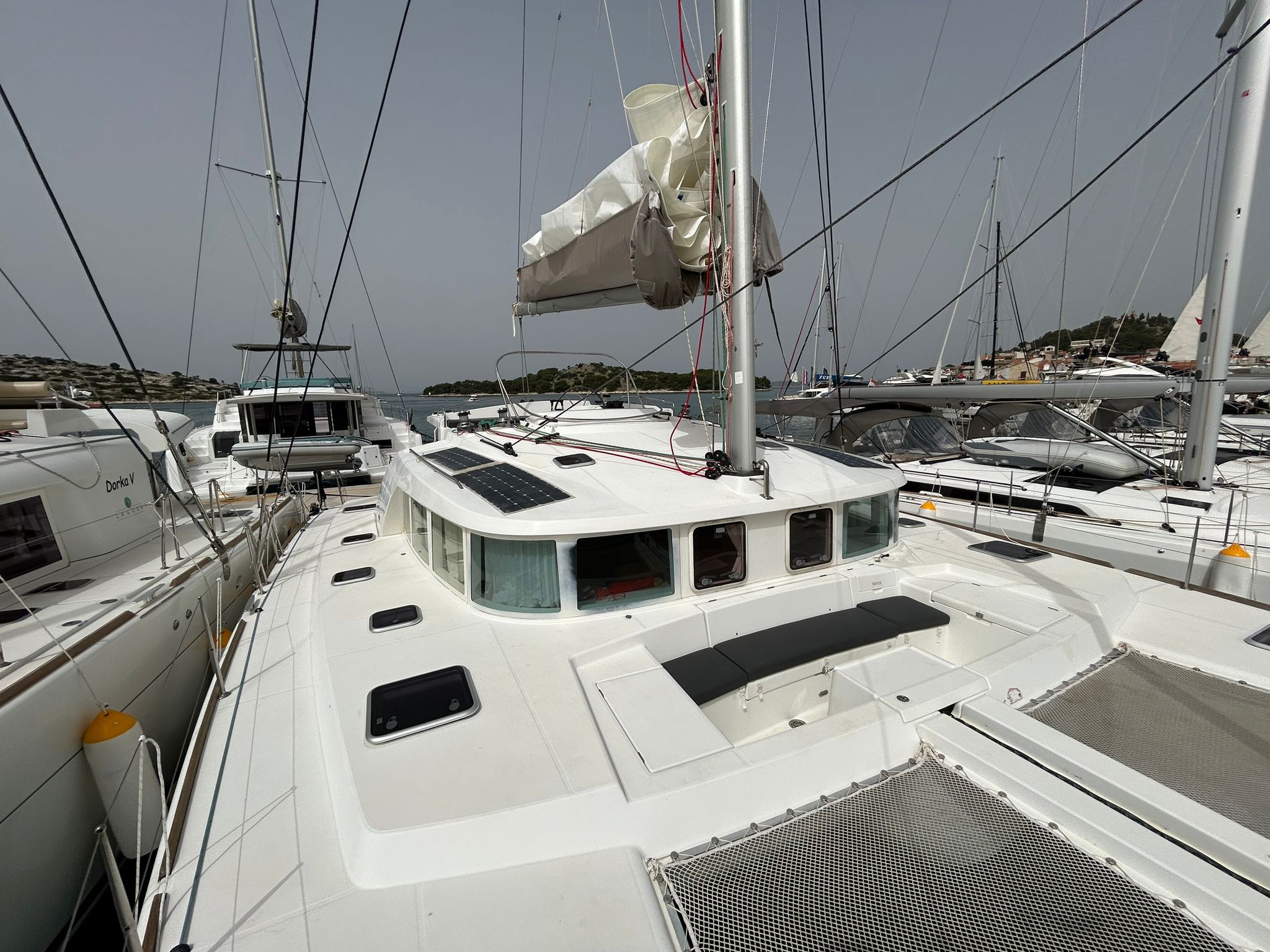 Photo #12 - Lagoon 440 - 4 cab. (Manatee) in Tribunj - 40700