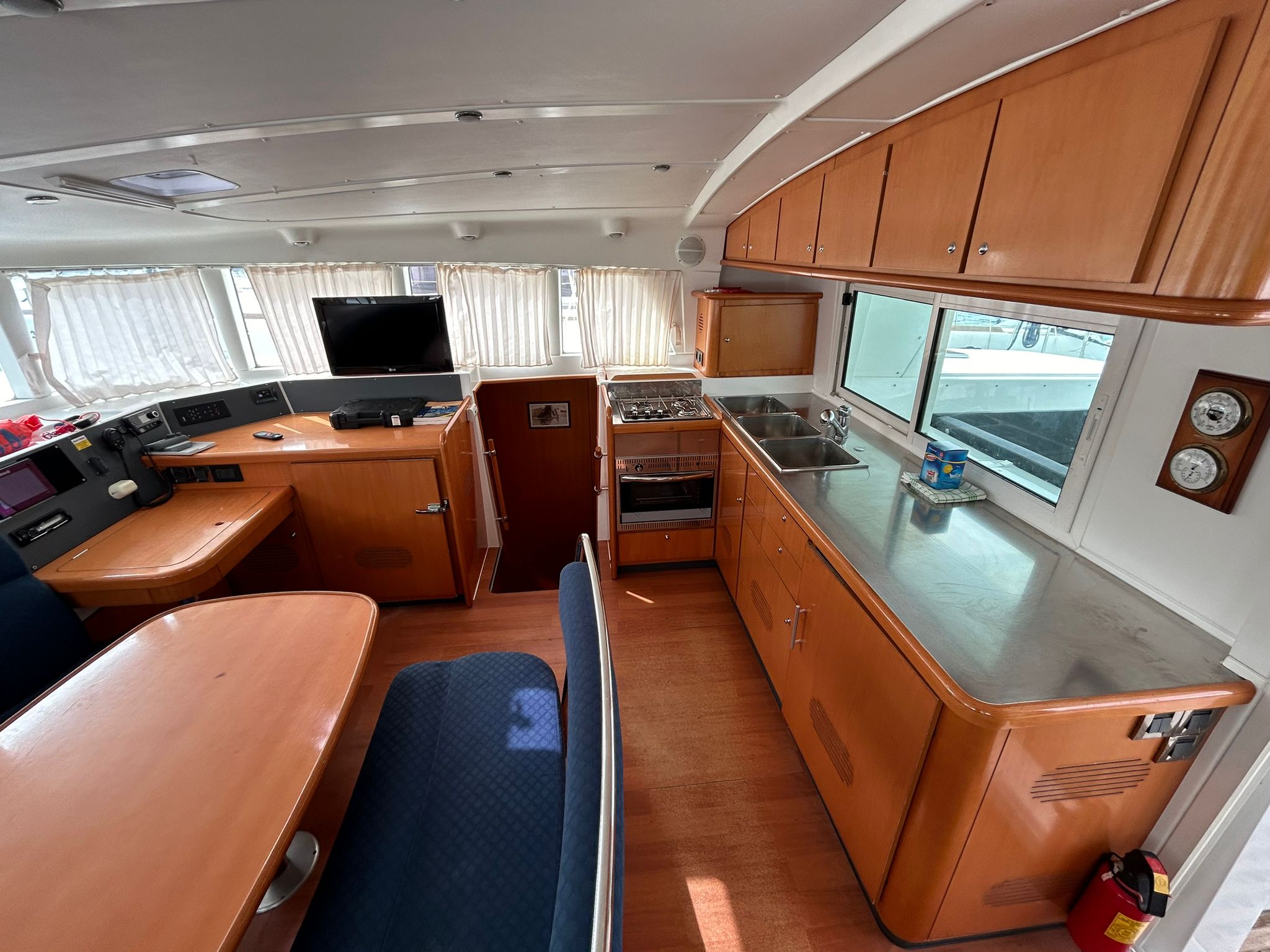 Photo #13 - Lagoon 440 - 4 cab. (Manatee) in Tribunj - 40700