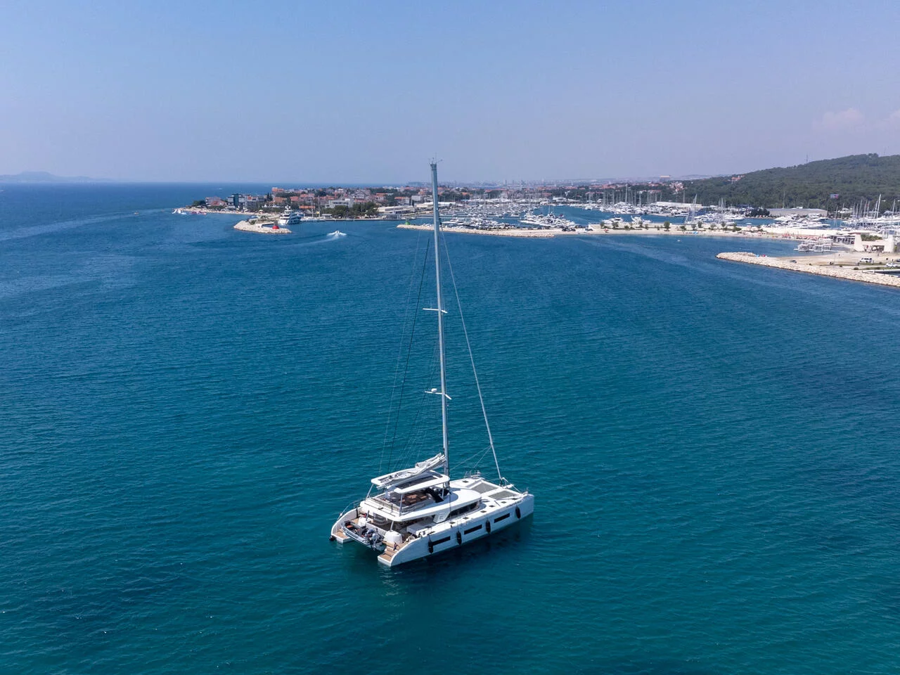 Lagoon Sixty 5 (Seaductive Orca)  - 5