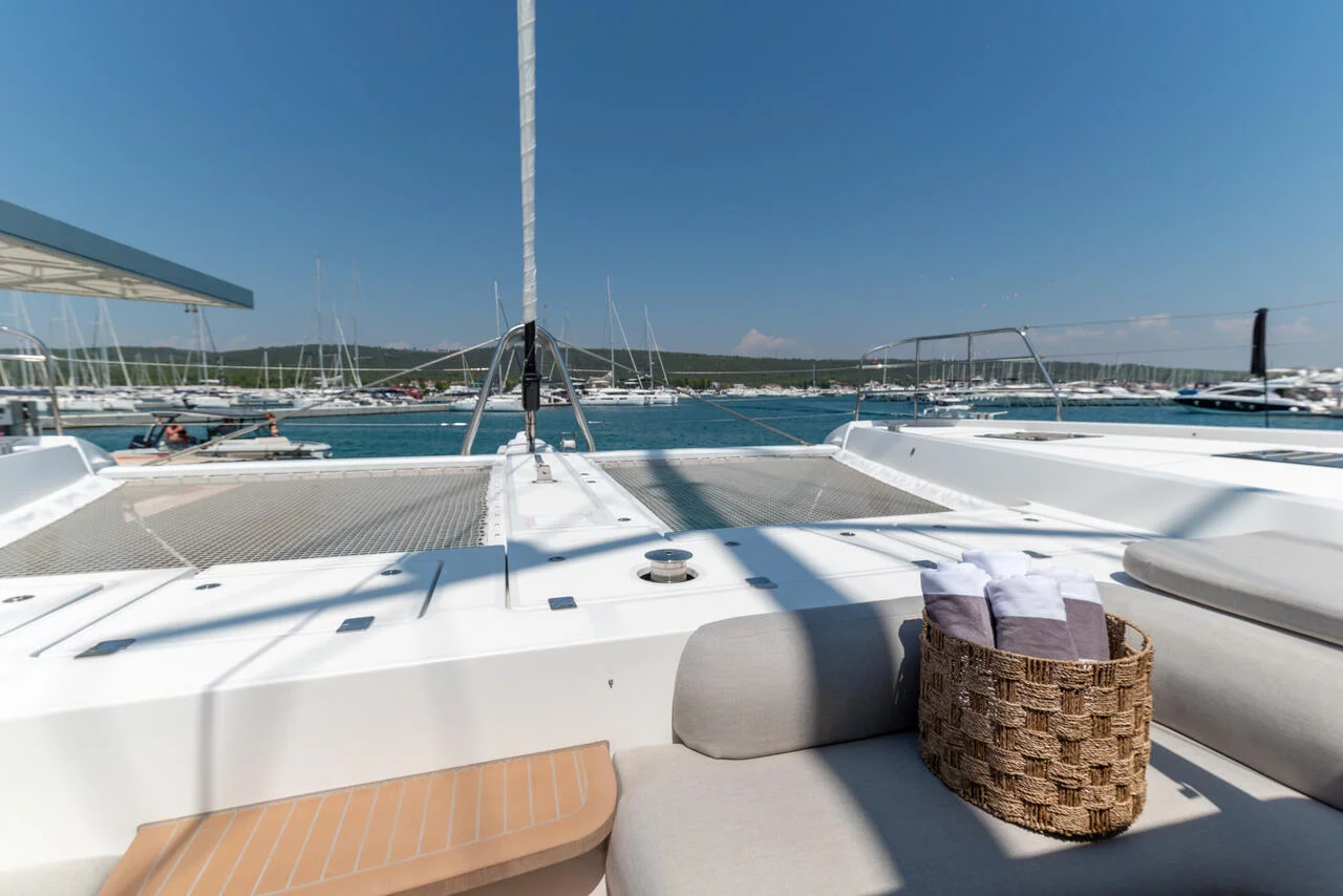 Lagoon Sixty 5 (Seaductive Orca)  - 15