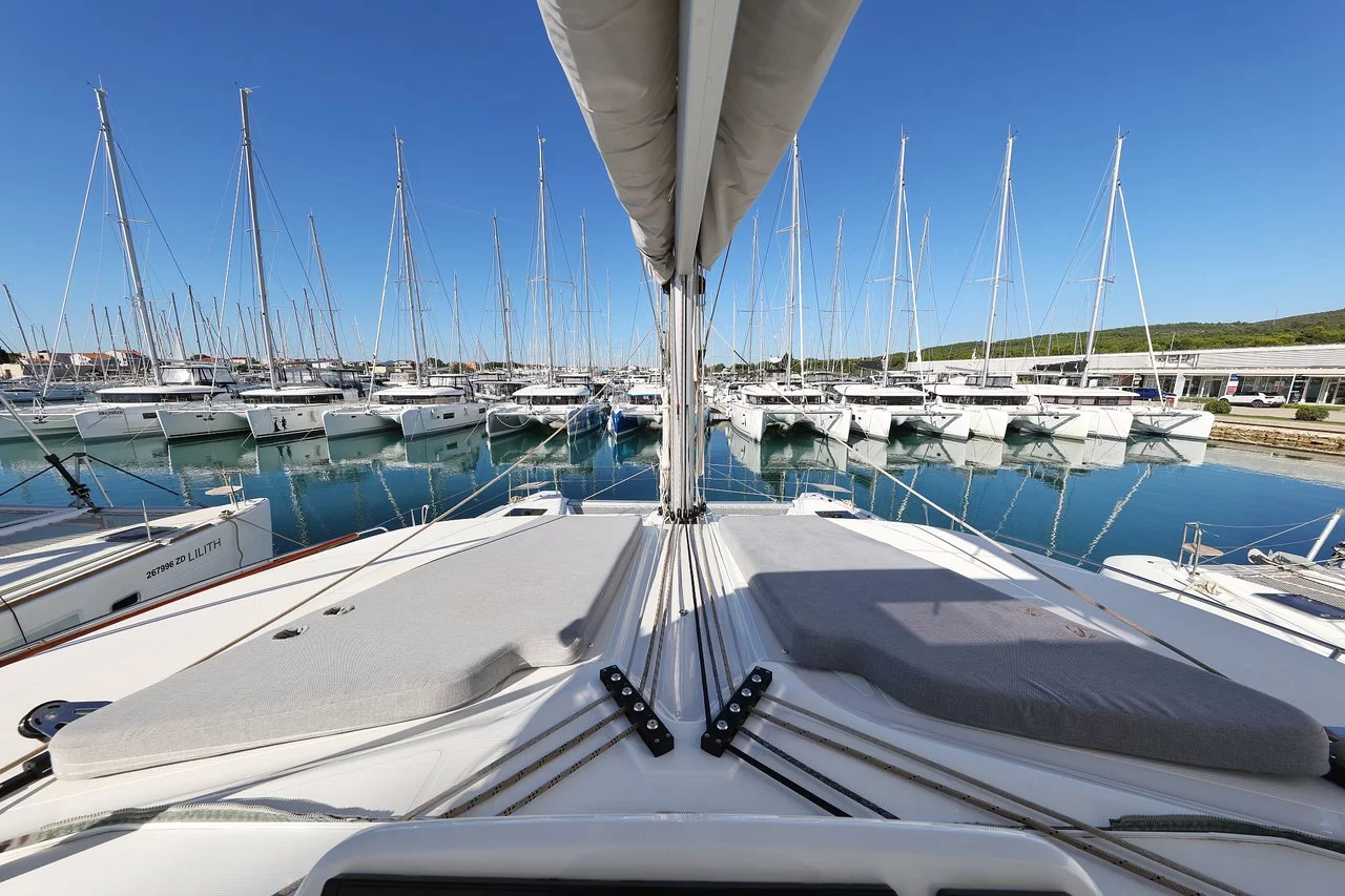 Lagoon 51 - 6 + 1 cab. (Apolon)  - 5