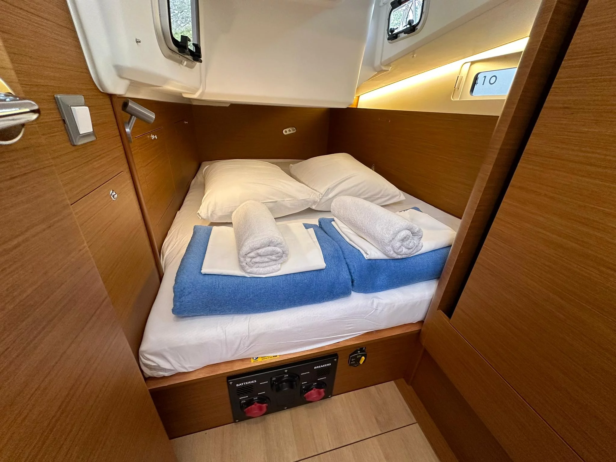 Sun Odyssey 410 - 3 cab. (Bobo)  - 4
