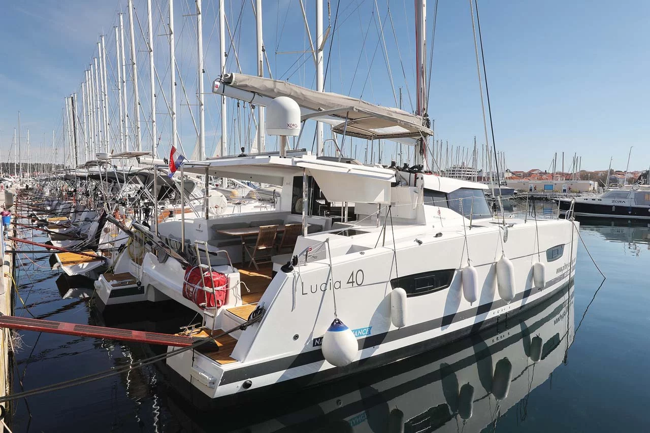 Fountaine Pajot Lucia 40 - 4 cab. (Tu Tamo 2)  - 2