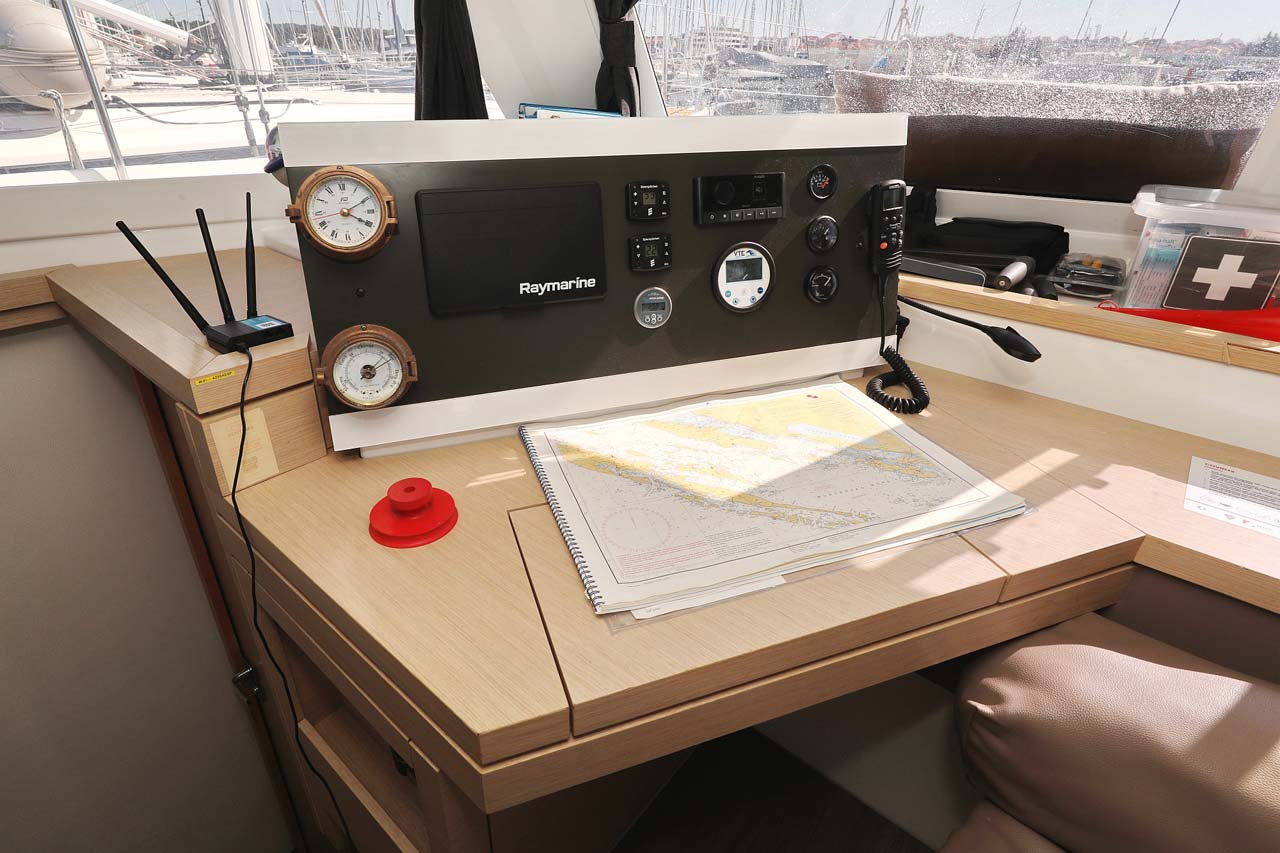 Photo #19 - Fountaine Pajot Lucia 40 - 4 cab. (Tu Tamo 2) en Pula - 40722