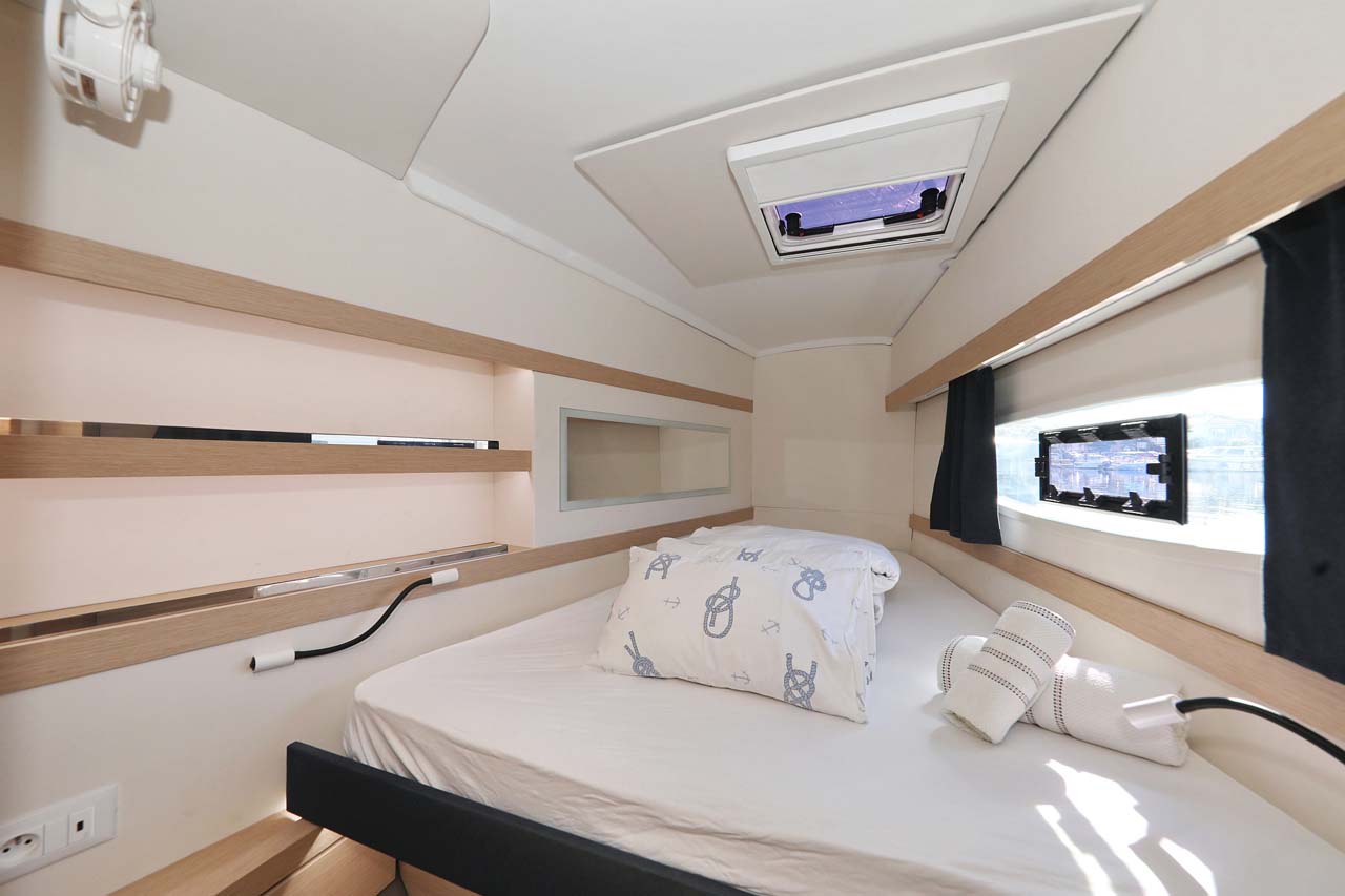 Photo #28 - Fountaine Pajot Lucia 40 - 4 cab. (Tu Tamo 2) en Pula - 40722