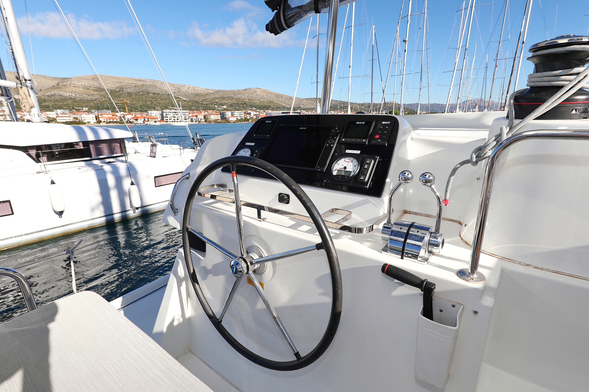 Photo #48 - Lagoon 42 - 4 + 2 cab. (Easy Course) in Trogir - 40730