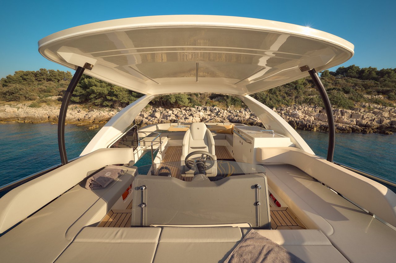 Photo #16 - Navetta 48 (Ava) en Trogir - 40758