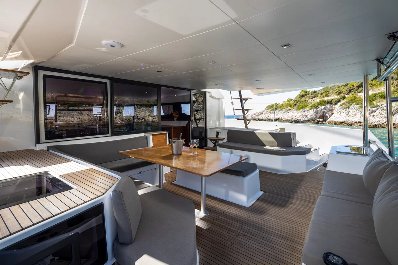 Dufour 48 Catamaran - 5 + 1 cab. (Cat)  - 16