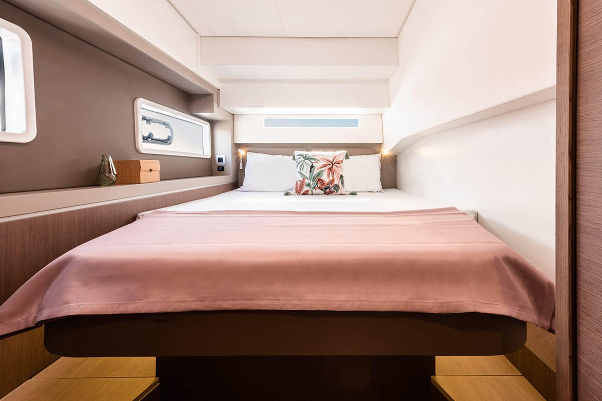 Photo #15 - Bali 4.2 - 4 + 1 cab. (Bella Luna) in Nanny Cay - 40771