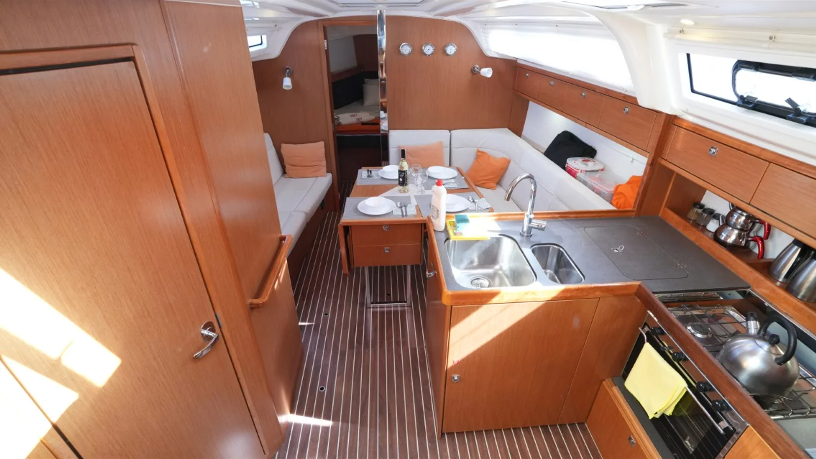 Bavaria Cruiser 37 - 3 cab. (Roger Rabbit)  - 11