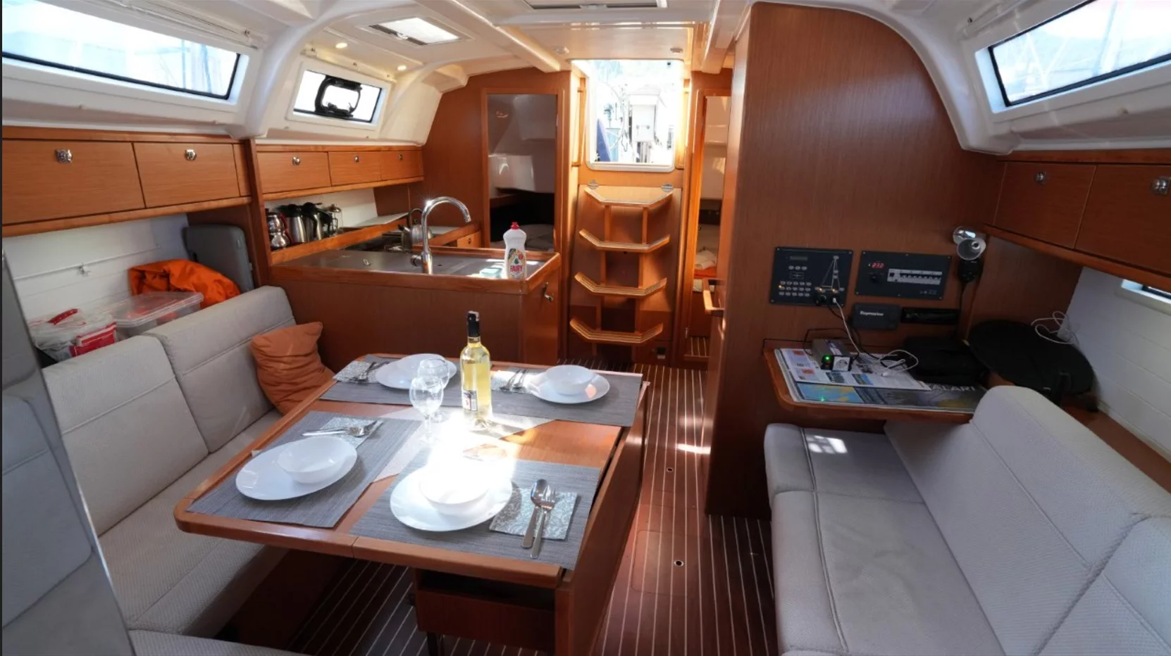 Bavaria Cruiser 37 - 3 cab. (Roger Rabbit)  - 16