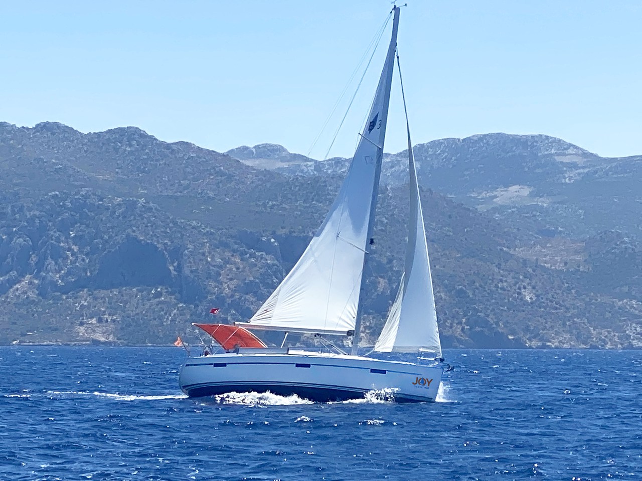 Photo #4 - Bavaria Cruiser 37 - 3 cab. (Roger Rabbit) in Fethiye - 40794