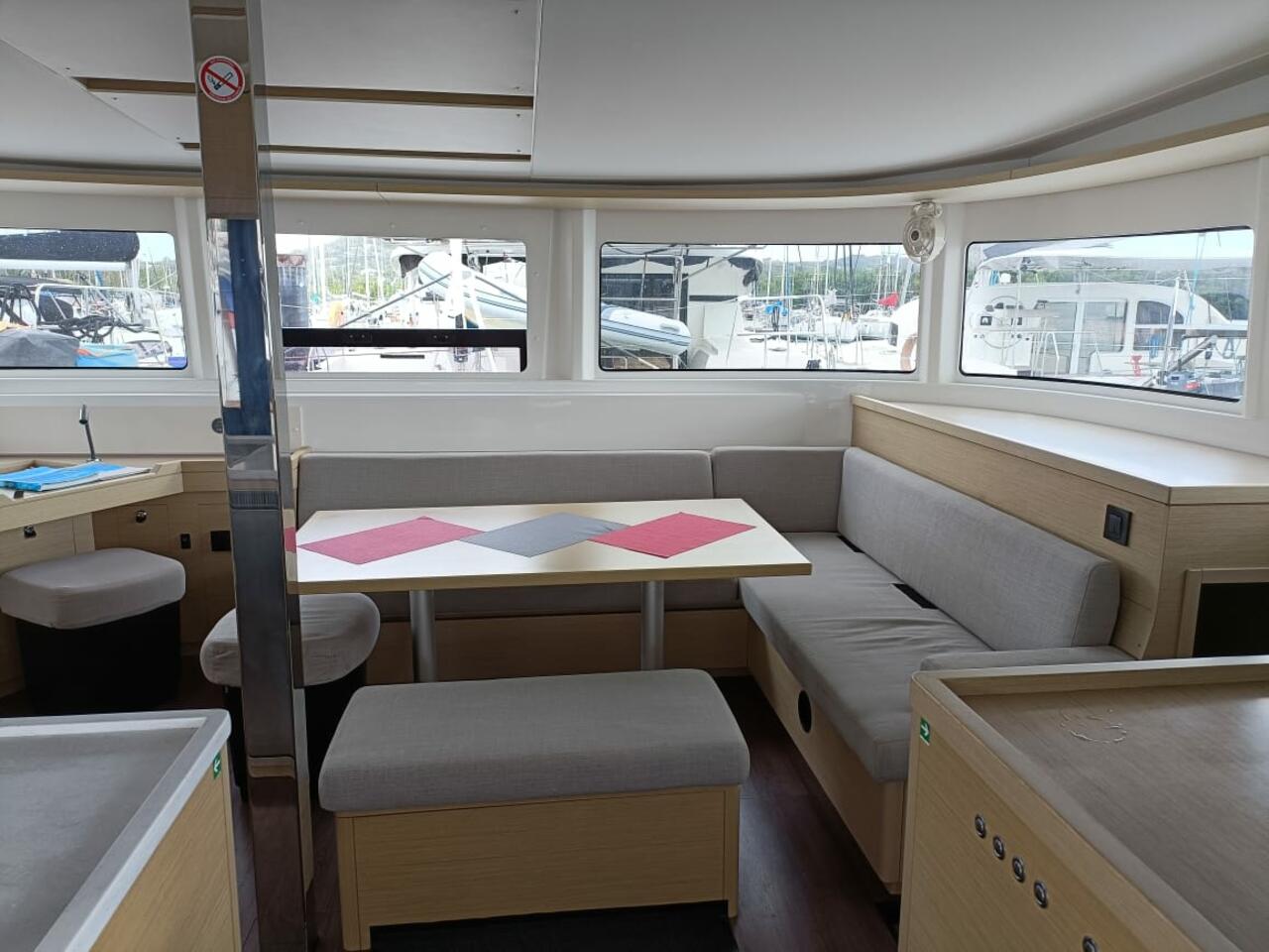 Photo #19 - Lagoon 46 - 4 + 2 cab. (Dare) in Le Marin - 40802