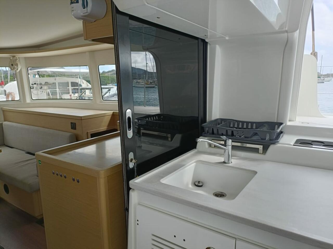 Photo #22 - Lagoon 46 - 4 + 2 cab. (Dare) in Le Marin - 40802