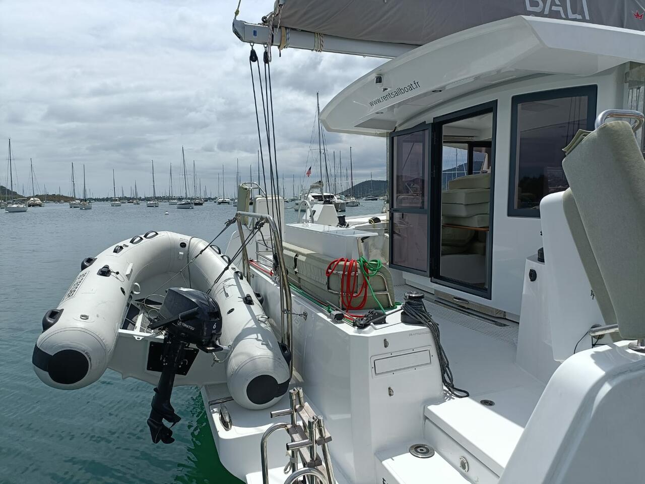 Photo #4 - Bali Catsmart - 4 + 2 cab. (Poucette) en Le Marin - 40803