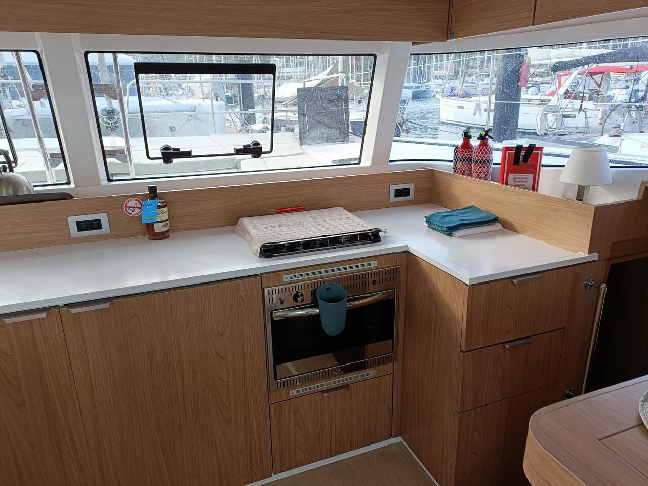 Photo #17 - Bali Catsmart - 4 + 2 cab. (Poucette) en Le Marin - 40803