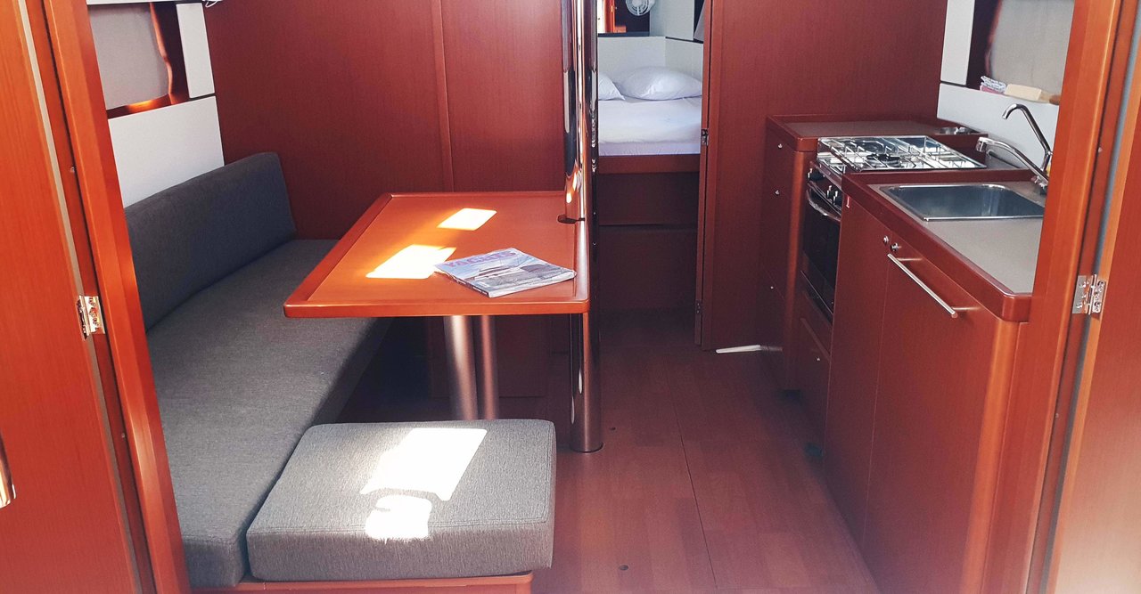Photo #8 - Oceanis 38.1 (Bellona) in Split - 40807