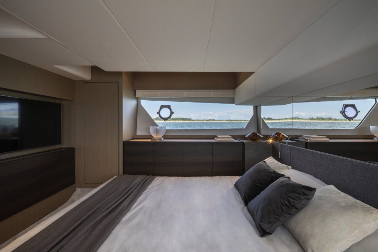 Photo #7 - Ferretti Yachts 500 - 3 + 1 cab (Roch Antonio) in Podstrana - 40820