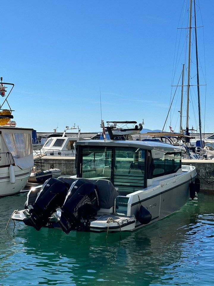 Photo #4 - Saxdor 320 GTC (Navtia) in Opatija - 40821