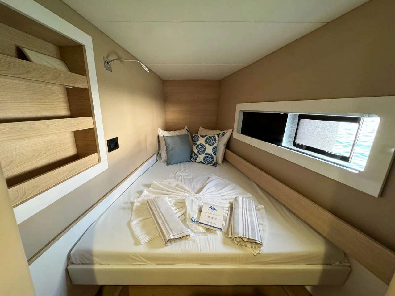 Aventura 37 (Pronto Sail)  - 15