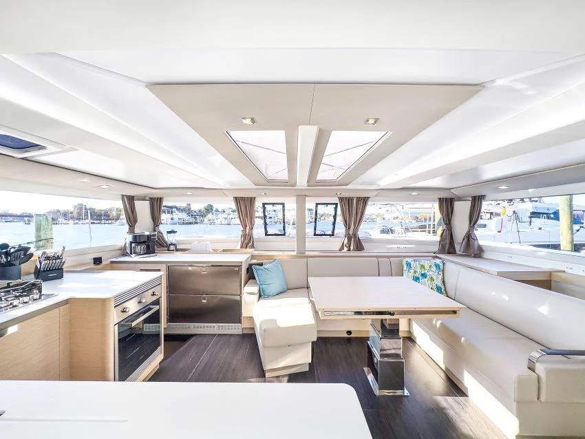 Fountaine Pajot Tanna 47 Maestro - 3 cab. (La Bella Vita)  - 1