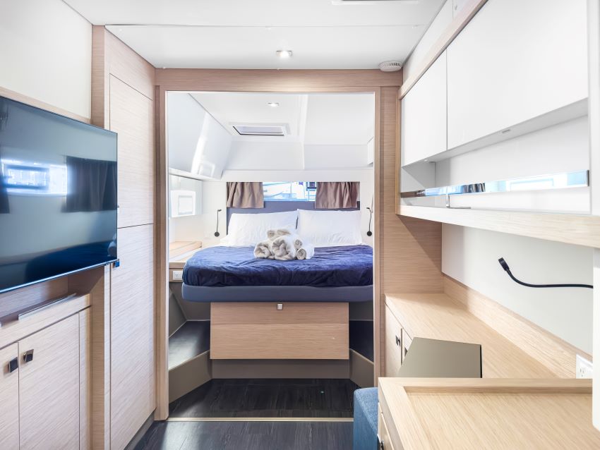 Photo #6 - Fountaine Pajot Tanna 47 Maestro - 3 cab. (La Bella Vita) in Nanny Cay - 40865