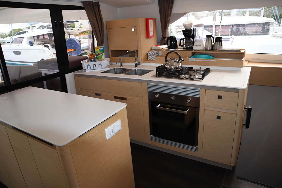 Fountaine Pajot Aura 51 - 6 cab (Beachcomber)  - 21