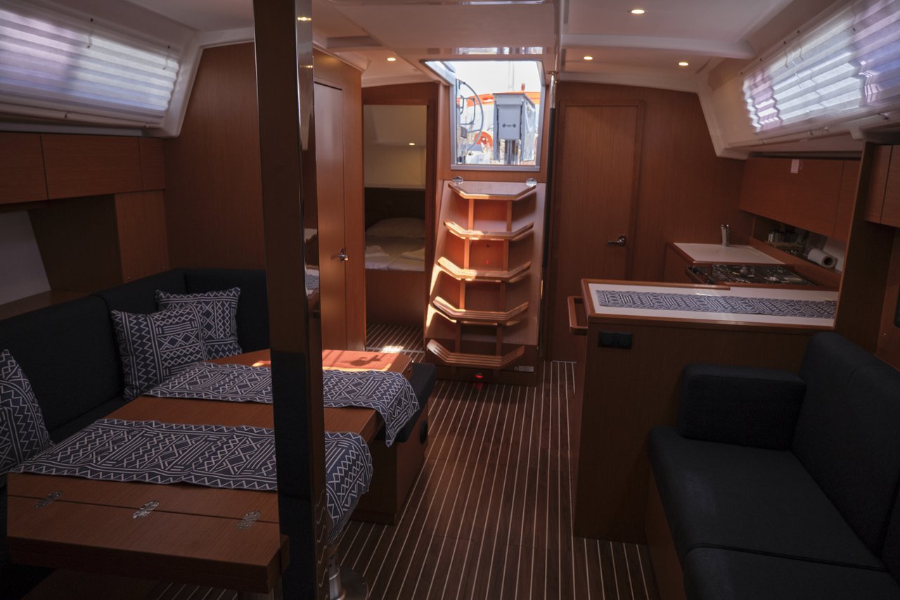 Photo #12 - Bavaria C42 (Selene) in Fethiye - 40878