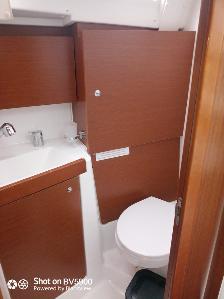 Photo #13 - Oceanis 35.1 - 2 cab. (Beghe) en Cannigione - 40910