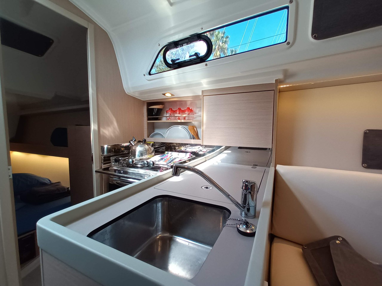 Photo #11 - Oceanis 30.1 (Giugi) in Portorosa - 40915
