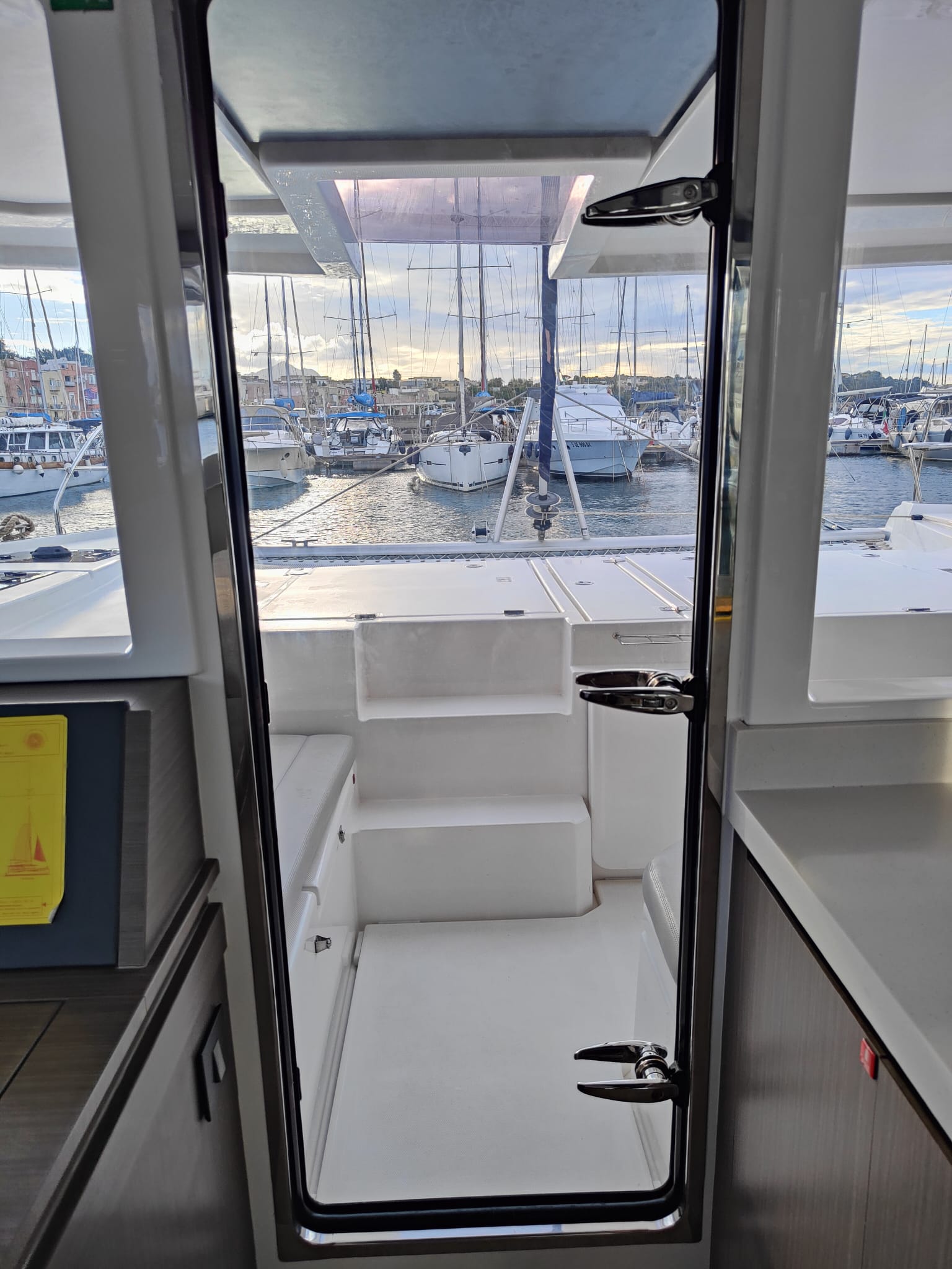 Photo #8 - Leopard 45 (Lady Lety) in Procida - 40926