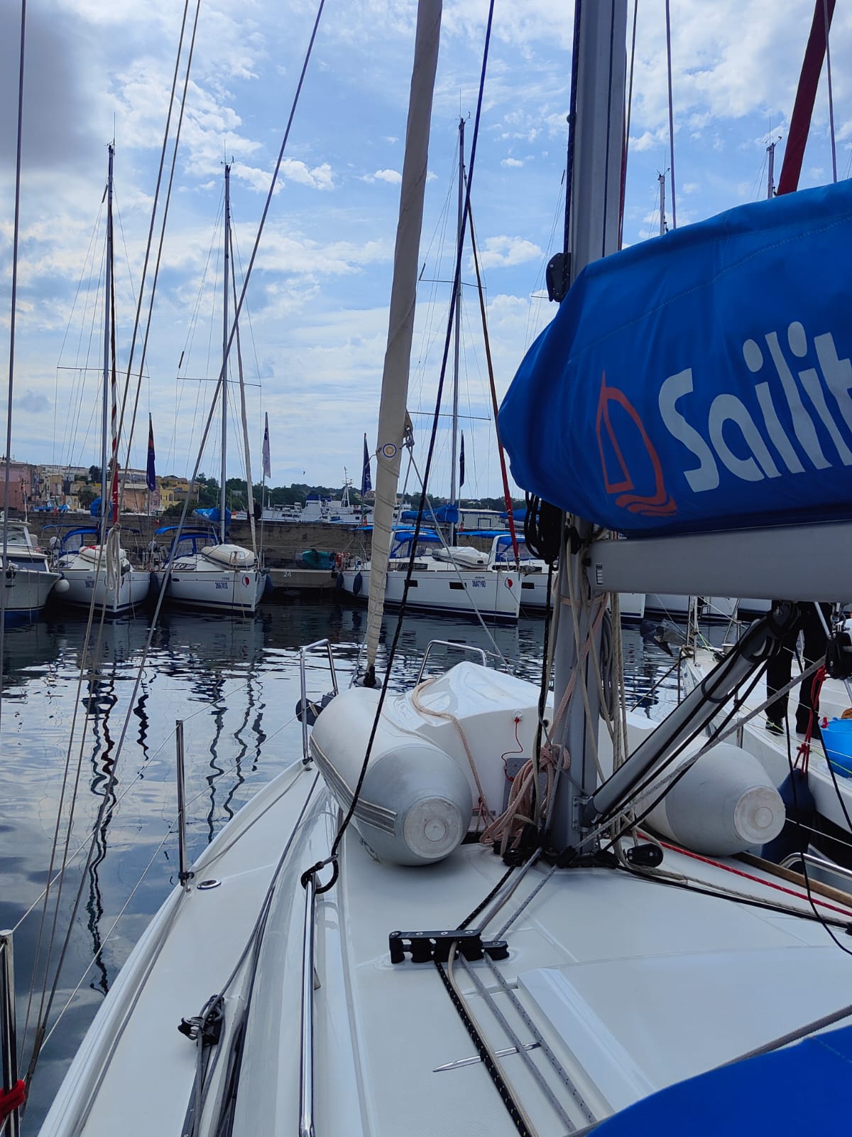Photo #3 - Oceanis 30.1 (Amal) in Procida - 40929