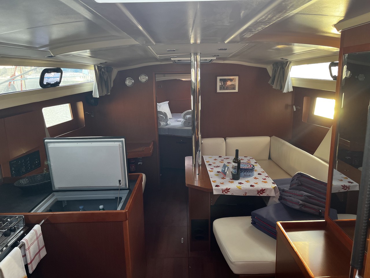 Photo #6 - Oceanis 41.1 (Malika) en Cannigione - 40935