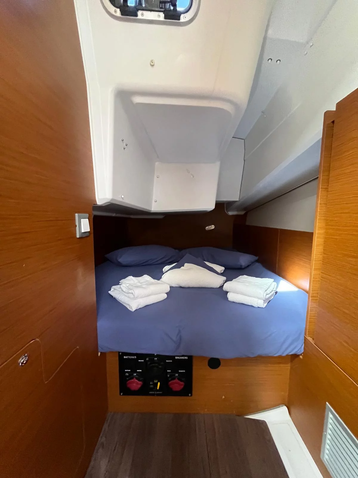 Sun Odyssey 380 (Diana)  - 3