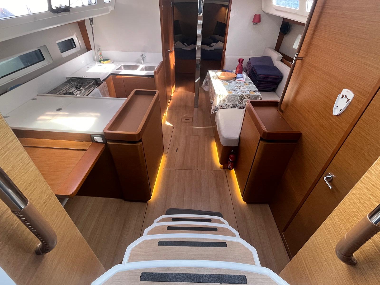 Photo #3 - Sun Odyssey 440 (Cicerenella) en Cannigione - 40942