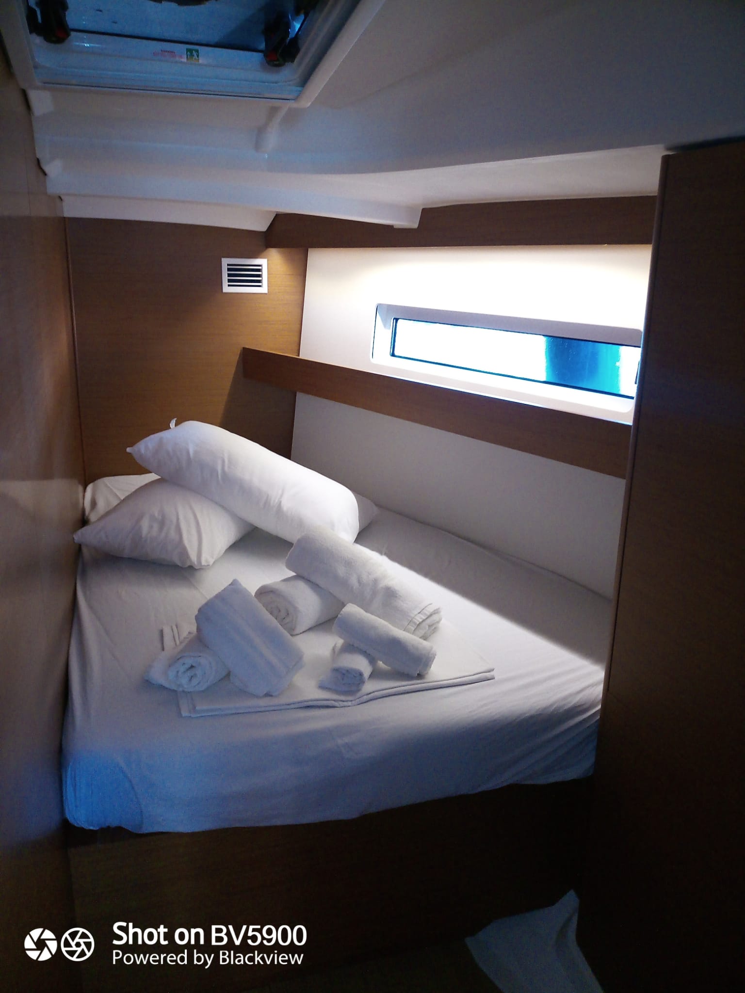 Photo #8 - Sun Odyssey 440 (Maryann) en Cannigione - 40943