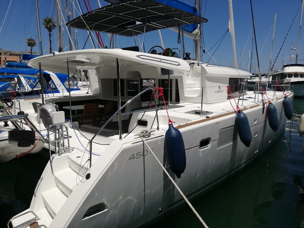 Photo #5 - Lagoon 450 F - 4 + 1 cab. (Hakuna Matata) en Portorosa - 40945