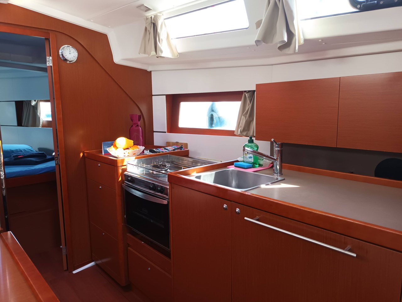 Photo #6 - Oceanis 38 - 3 cab. (Morgana) in Portorosa - 40952