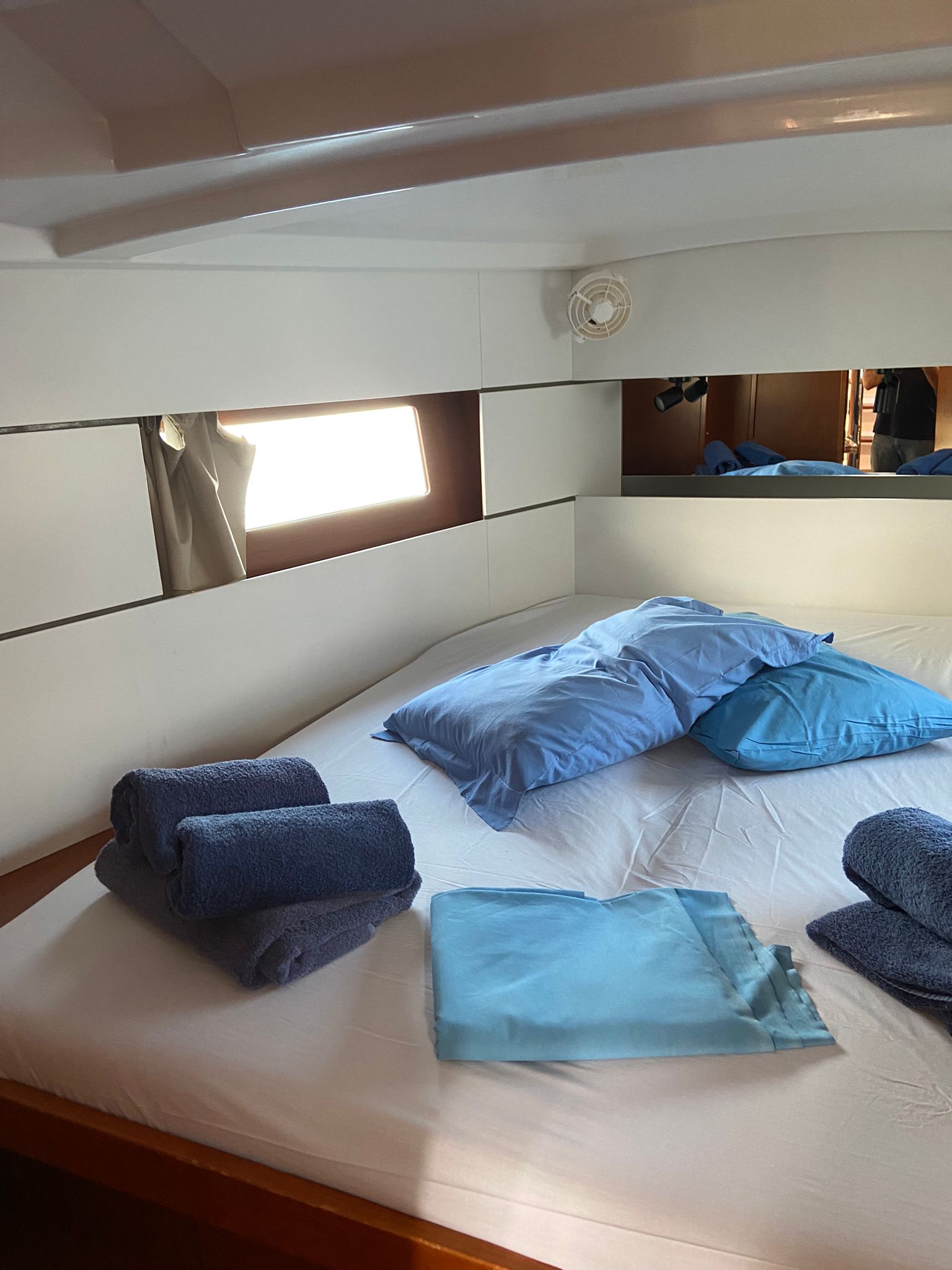 Photo #9 - Oceanis 38.1 (Jasmine) in Procida - 40963