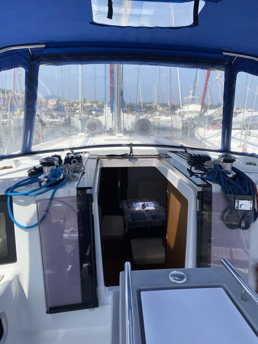 Photo #8 - Oceanis 45 - 4 cab. (Bella) in Procida - 40967