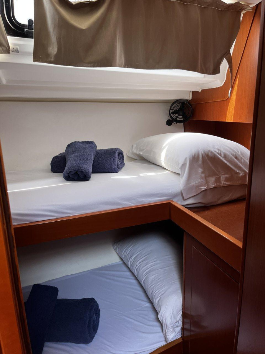 Photo #15 - Oceanis 48 - 5 cab. (Erikoussa) en Procida - 40969