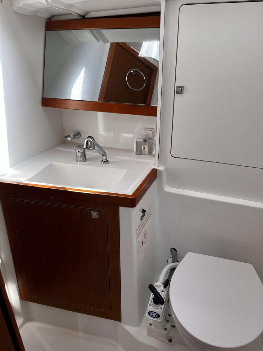 Photo #16 - Oceanis 48 - 5 cab. (Erikoussa) en Procida - 40969