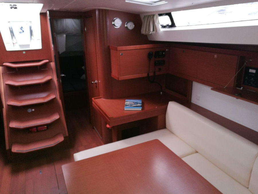 Photo #7 - Oceanis 48 - 5 cab. (Sophie) in Procida - 40971