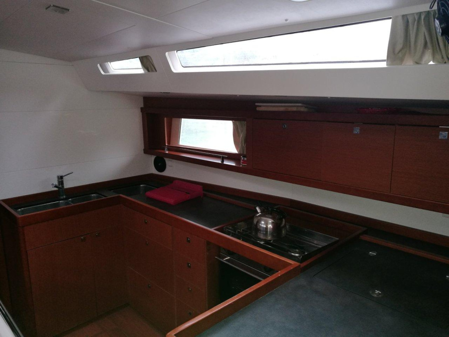 Photo #10 - Oceanis 48 - 5 cab. (Sophie) in Procida - 40971