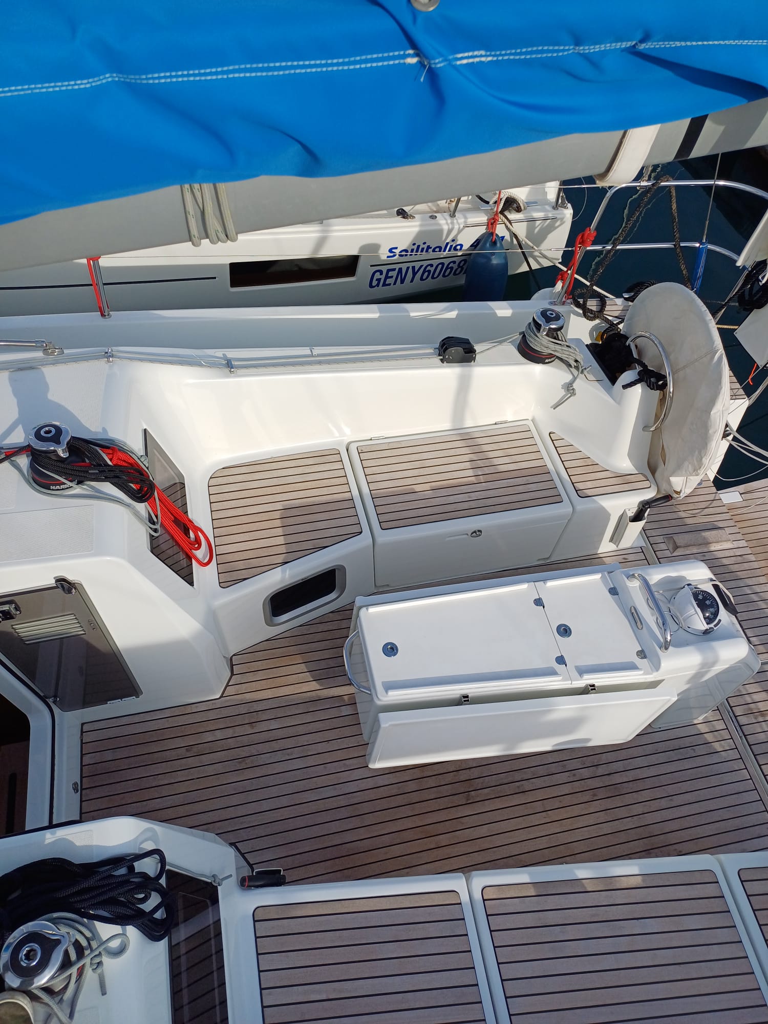 Photo #4 - Sun Odyssey 410 - 3 cab. (S. Raphael) in Procida - 40976