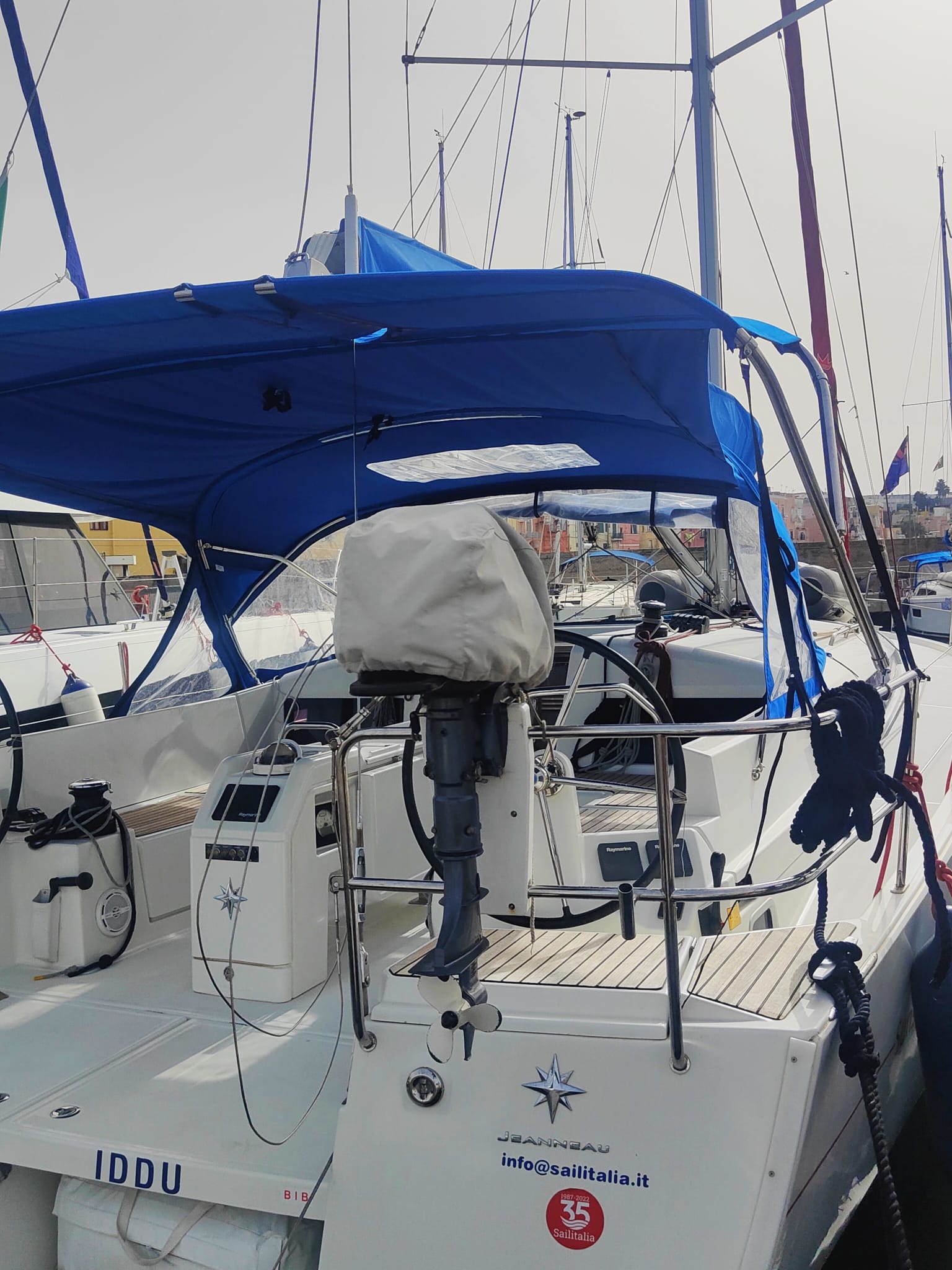 Photo #3 - Sun Odyssey 440 (Iddu) in Procida - 40977