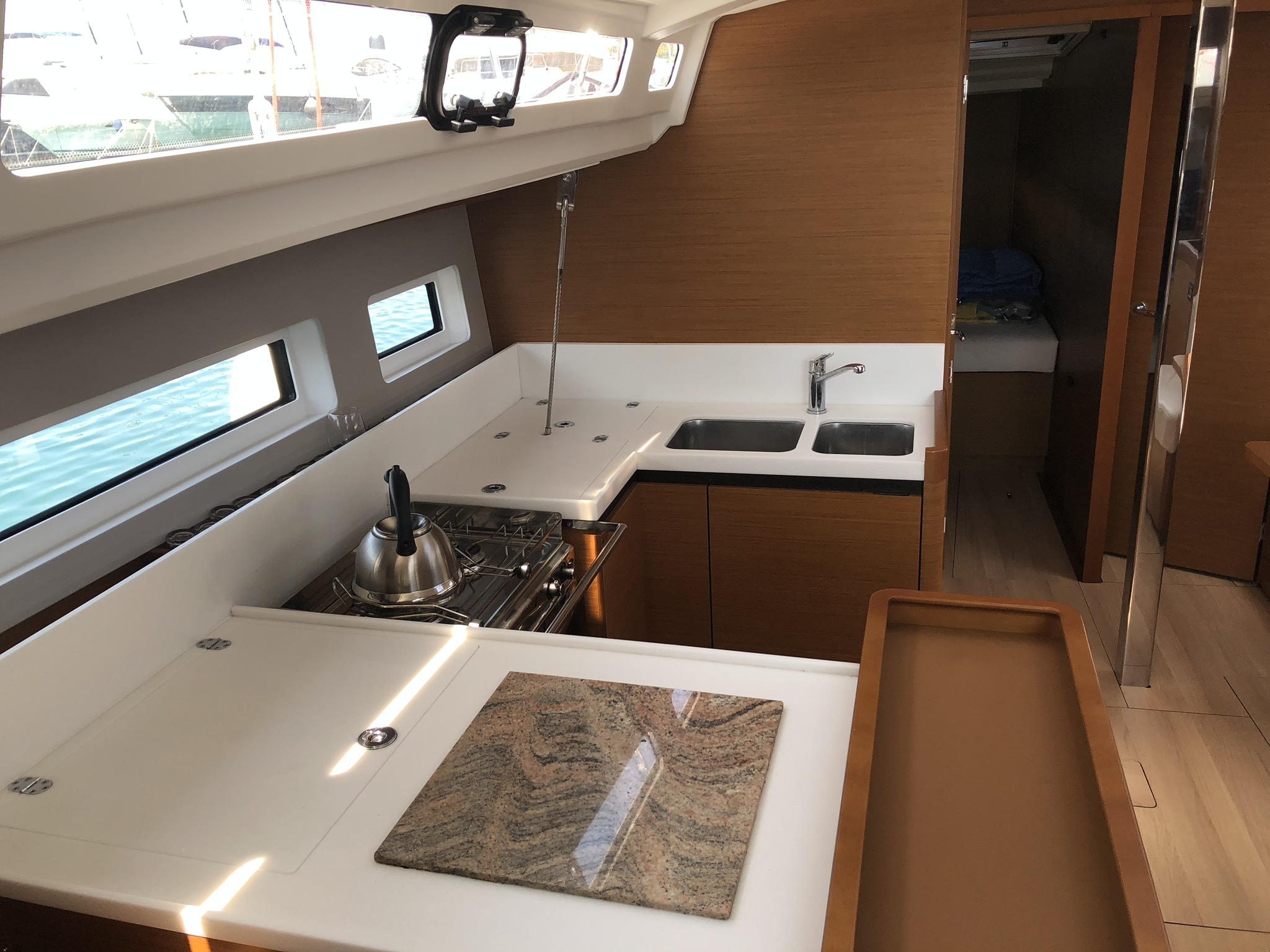 Photo #22 - Sun Odyssey 440 (Kos 440.1) en Atenas - 40981