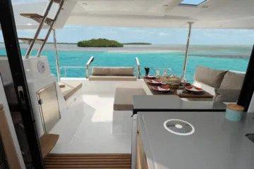 Photo #6 - Helia 44 - 4 cab. (Sweet & Salty) in St. Thomas - 41001