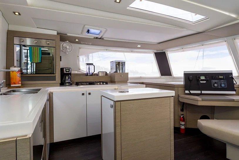Photo #14 - Fountaine Pajot Saona 47 Quintet - 5 + 1 cab. (Sun and Stars) en St. Thomas - 41005