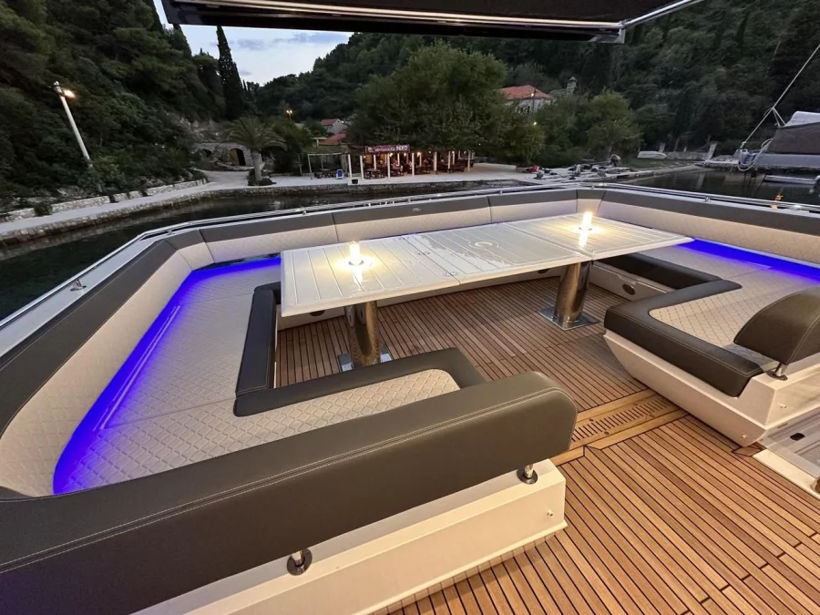 Galeon 680 Fly (Paradise)  - 7